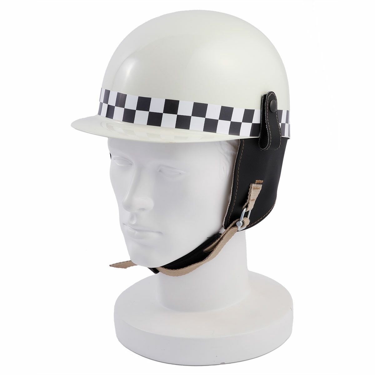 Fashion Helmet｜クラシカル ヘルメット｜チェッカーフラッグ×ベージュ｜着用