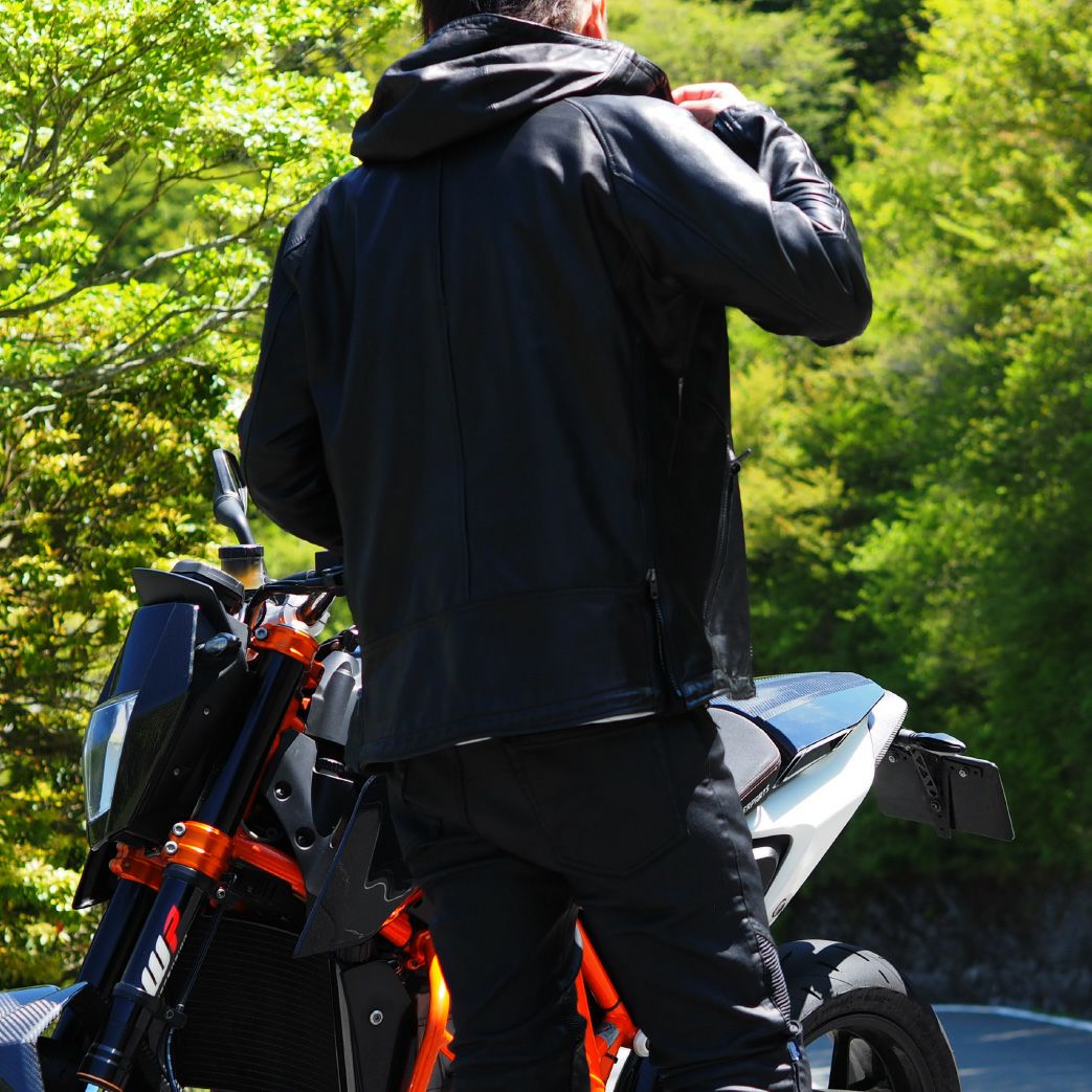 CRUFTER｜CR-MJ3 フーディ ジャケット｜レザー｜ブラック｜モデル着用