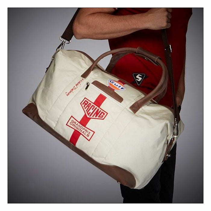 GULF｜ディレイニー トラベル バッグ｜ボストンバッグ｜サンド｜モデル着用