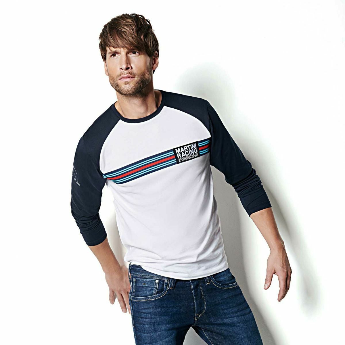 PORSCHE MARTINI RACING｜ロングスリーブ シャツ｜ホワイト×ネイビー｜モデル着用