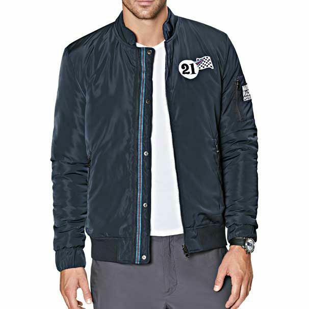 PORSCHE MARTINI RACING｜リバーシブル ジャケット｜アウター｜ネイビー｜モデル着用