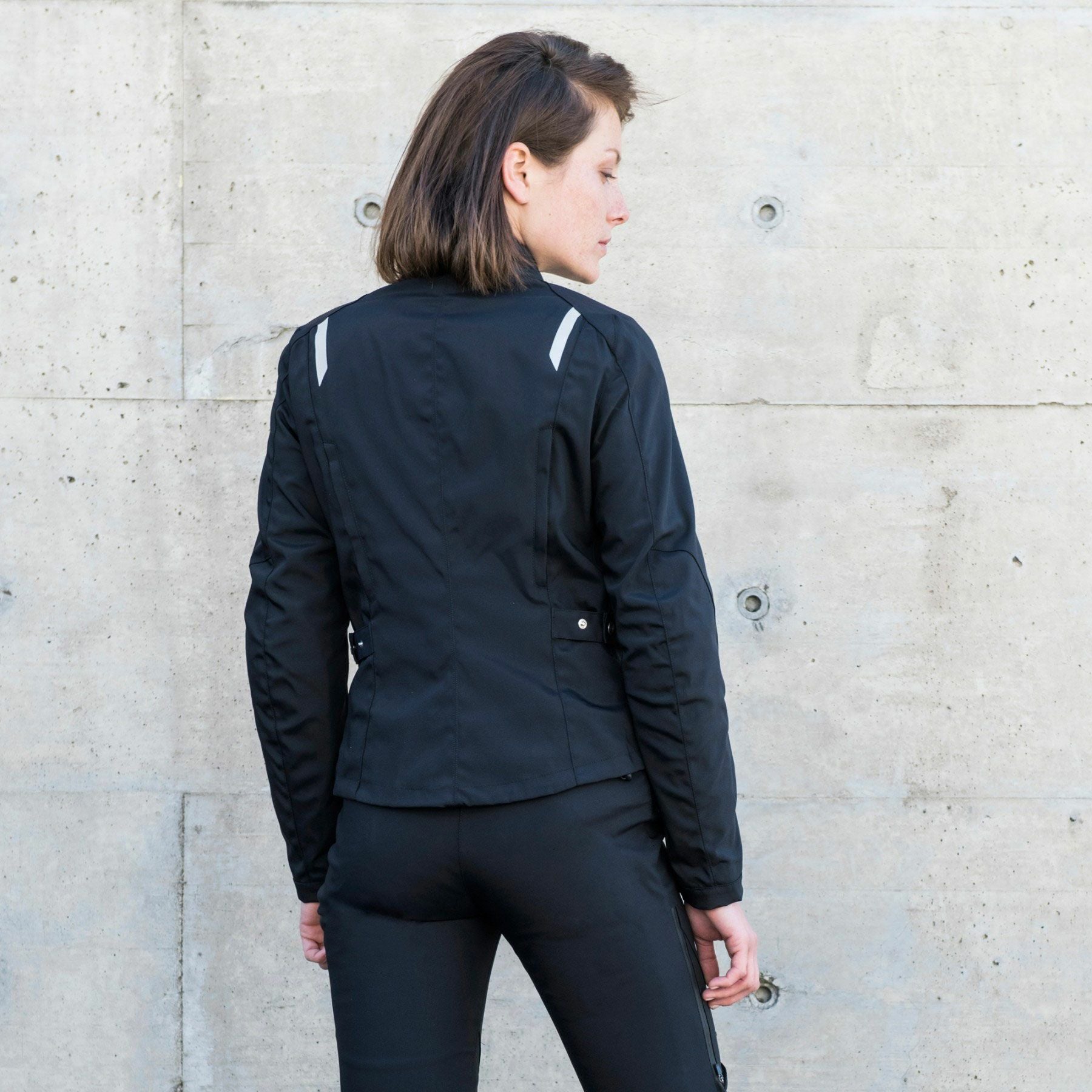 SPIDI｜エラバイク｜ファブリック｜ブラック｜モデル着用