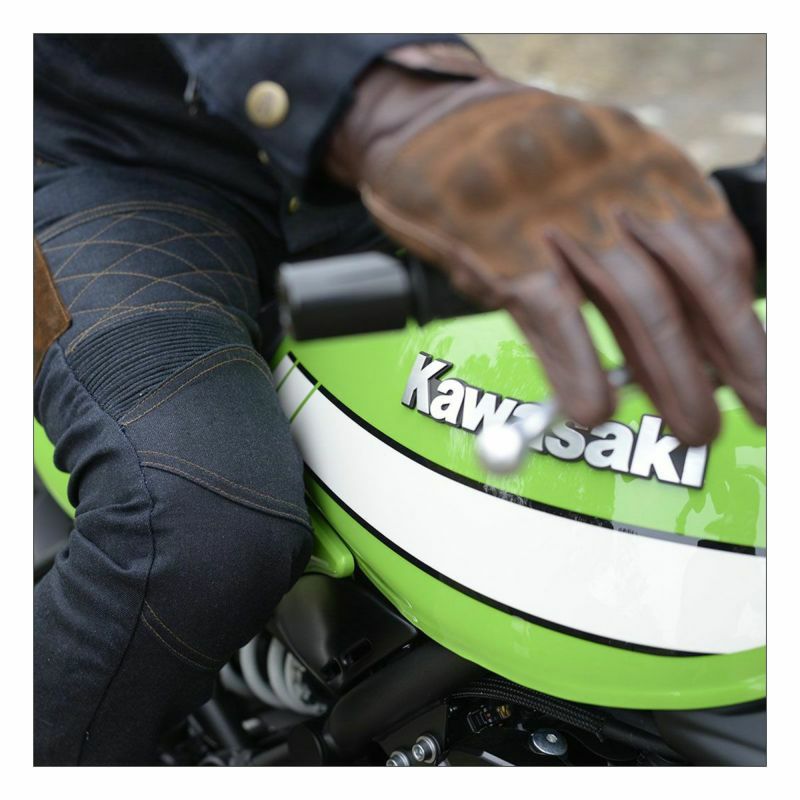 Fuel Motorcycles｜ロデオ グローブ｜3シーズン｜ブラウン｜モデル着用