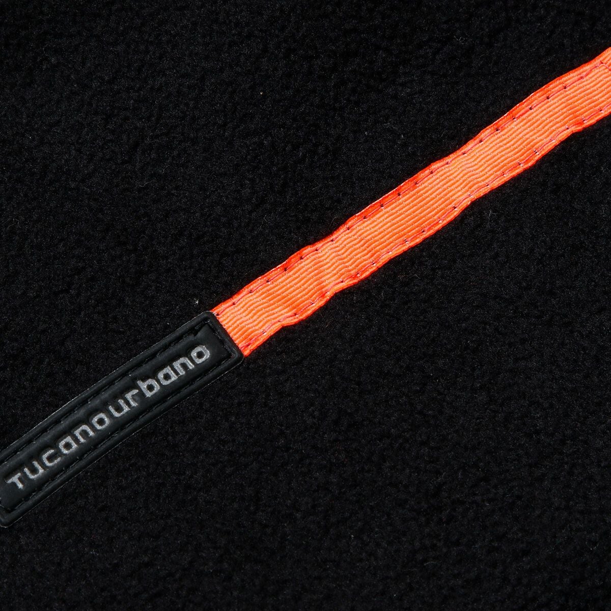 Tucano Urbano｜ネックウォーマー ハット｜ネックカバー｜ブラック