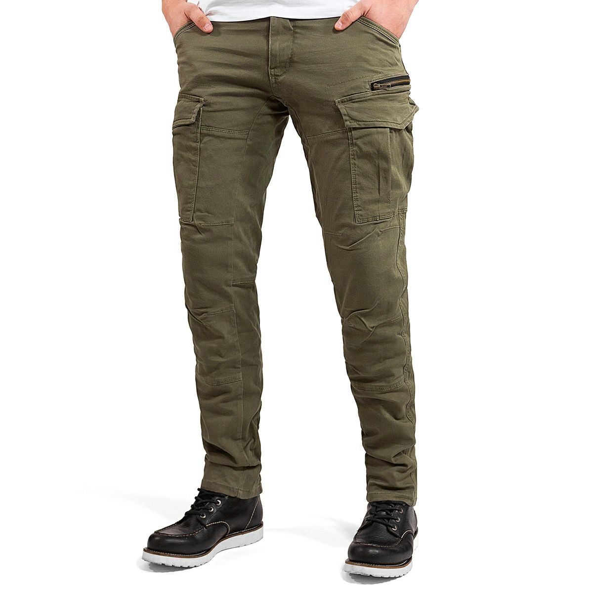 John Doe｜ストローカー XTM カーゴパンツ｜チノ・カーゴ｜オリーブ｜モデル着用