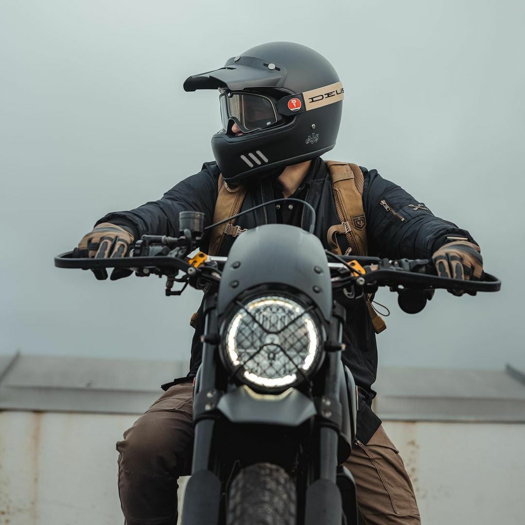 John Doe｜XTM フライトジャケット｜ファブリック｜ブラック｜モデル着用