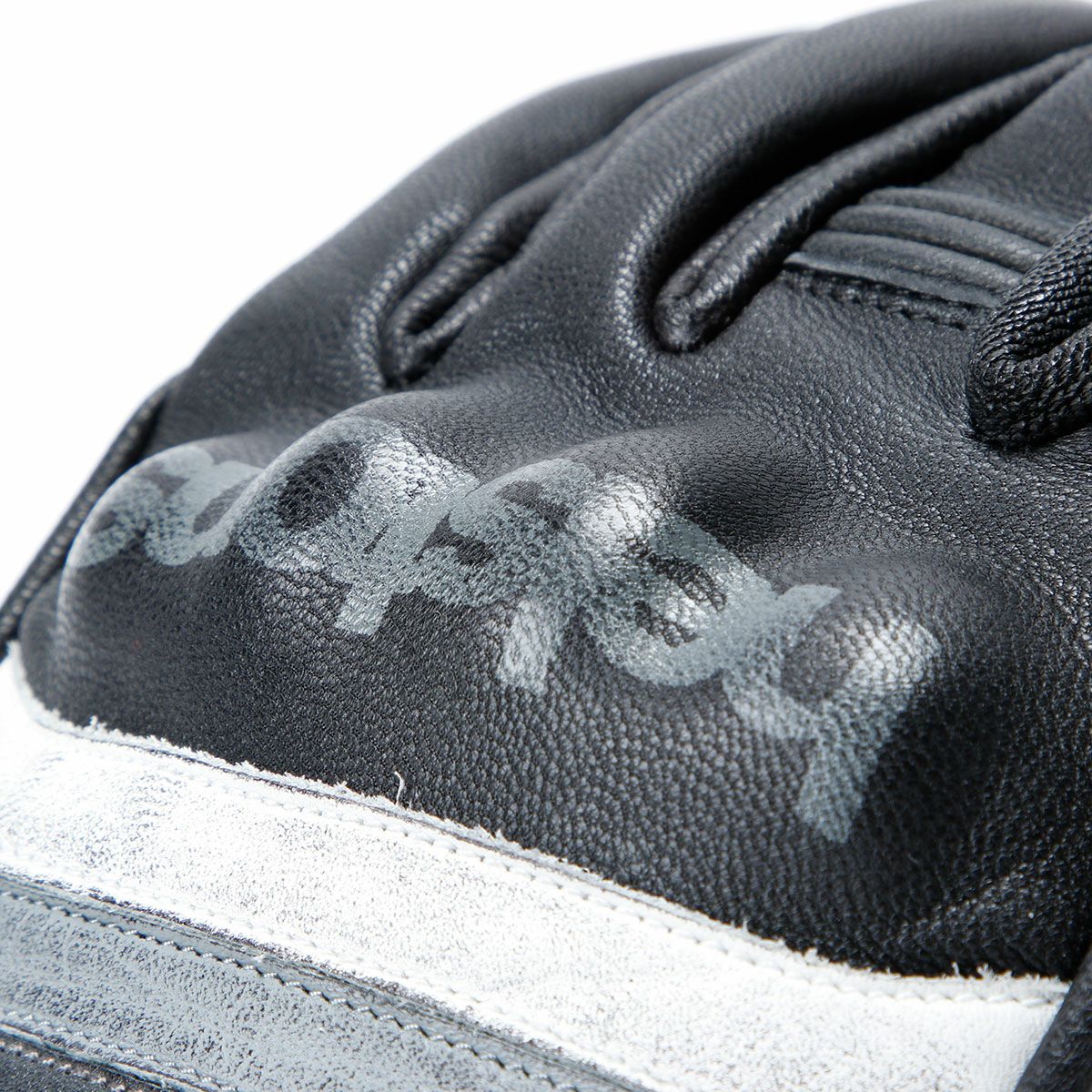 helstons｜ボーラ ウィンター グローブ｜ウィンター｜ブラック｜モデル着用