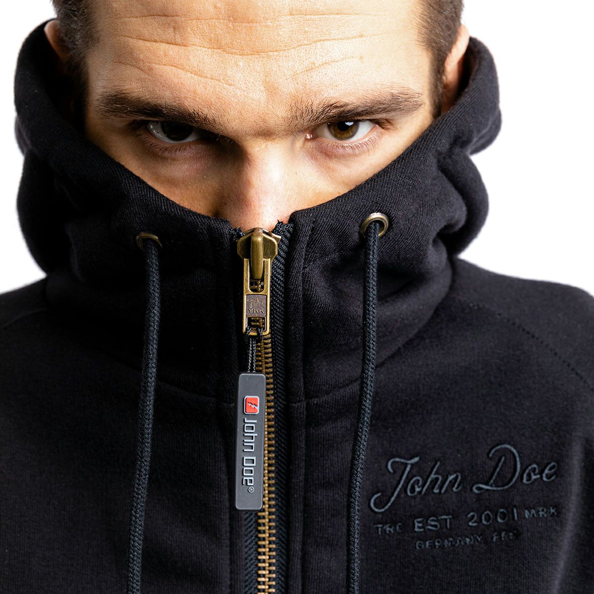 John Doe｜XTM フーディー V2｜ファブリック｜ブラック｜モデル着用