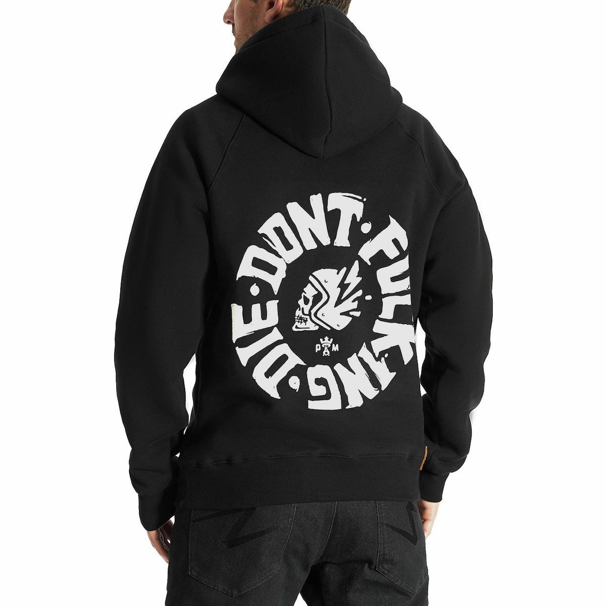 PANDO MOTO｜カイル ドント ダイ スウェットシャツ｜フーディ｜ブラック｜モデル着用