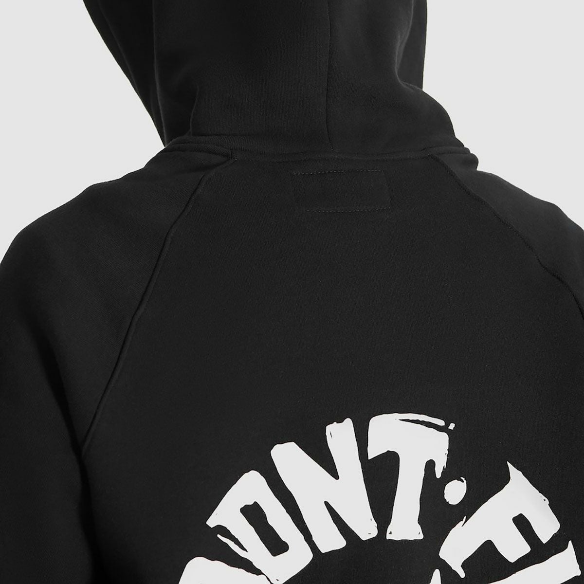 PANDO MOTO｜カイル ドント ダイ スウェットシャツ｜フーディ｜ブラック｜モデル着用