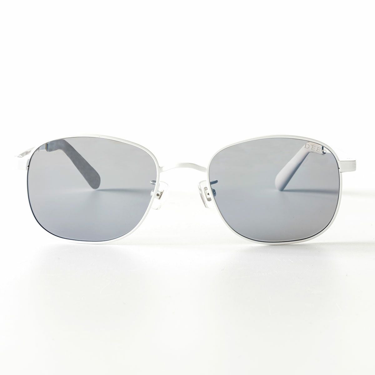 DEEC｜SILVERSTONE D5 Limited Edition｜サングラス｜Pearl White
