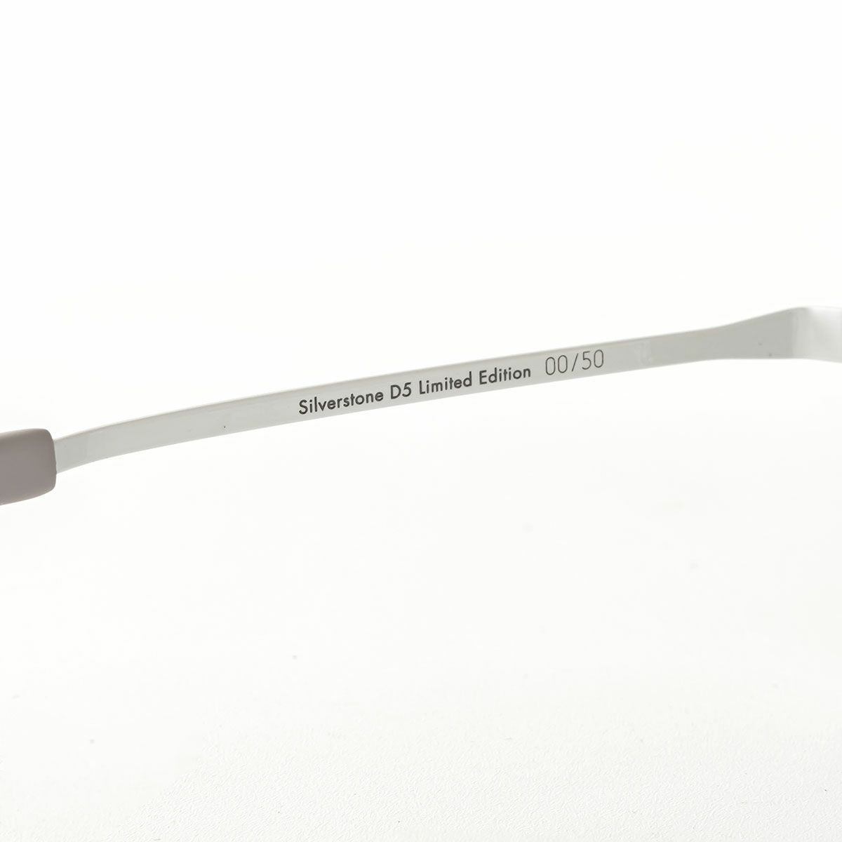 DEEC｜SILVERSTONE D5 Limited Edition｜サングラス｜Pearl White