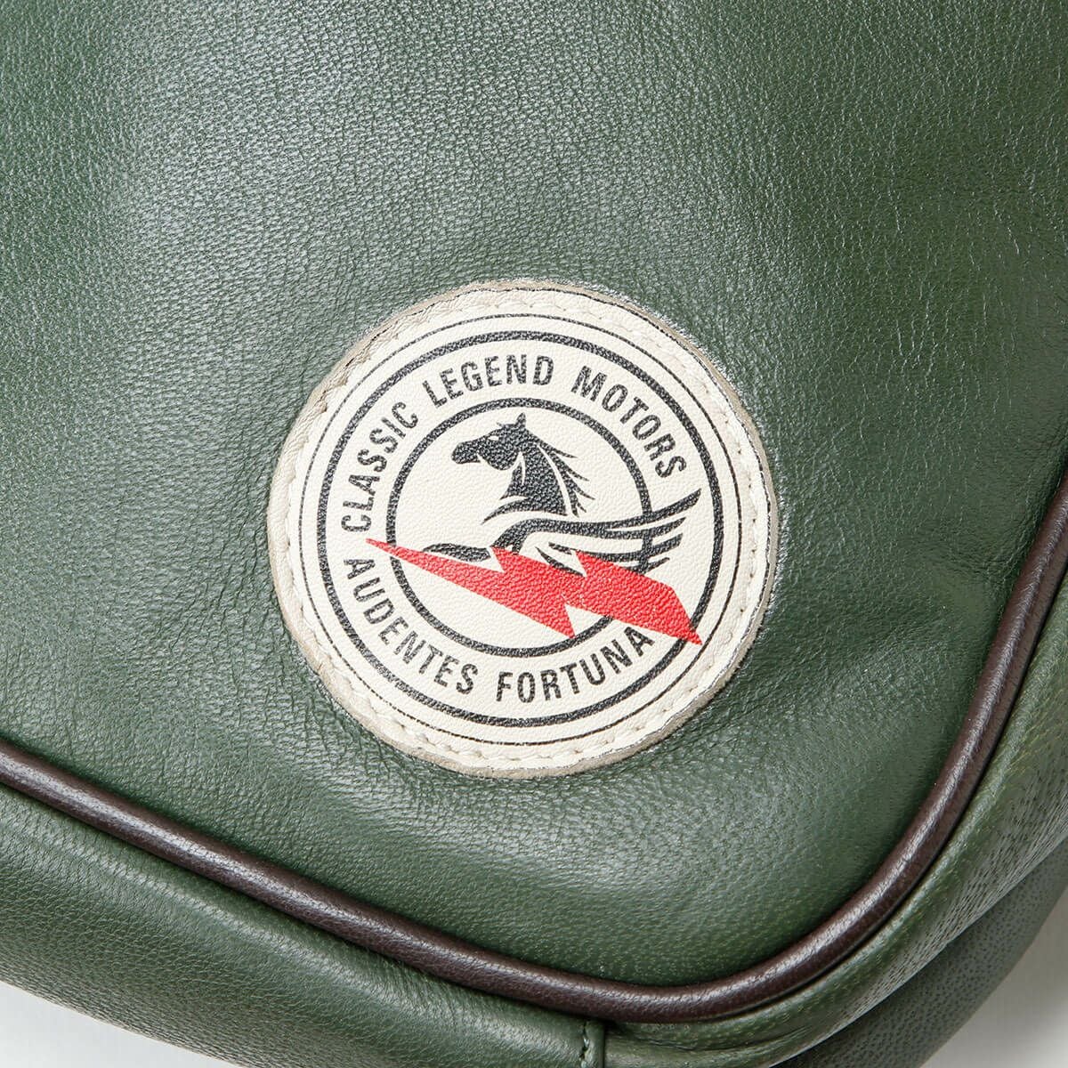 CLASSIC LEGEND MOTORS｜【ル・マン24時間レース・オフィシャルライセンス商品】メッセンジャー レザー バッグ｜グリーン