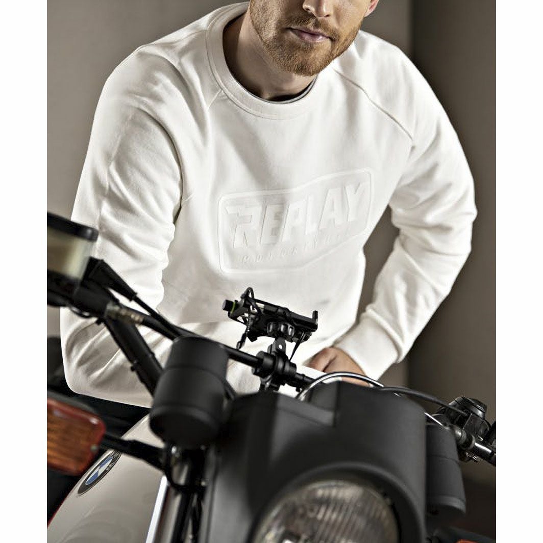 Replay｜ロゴ スウェットシャツ｜スウェット｜ホワイト｜モデル着用