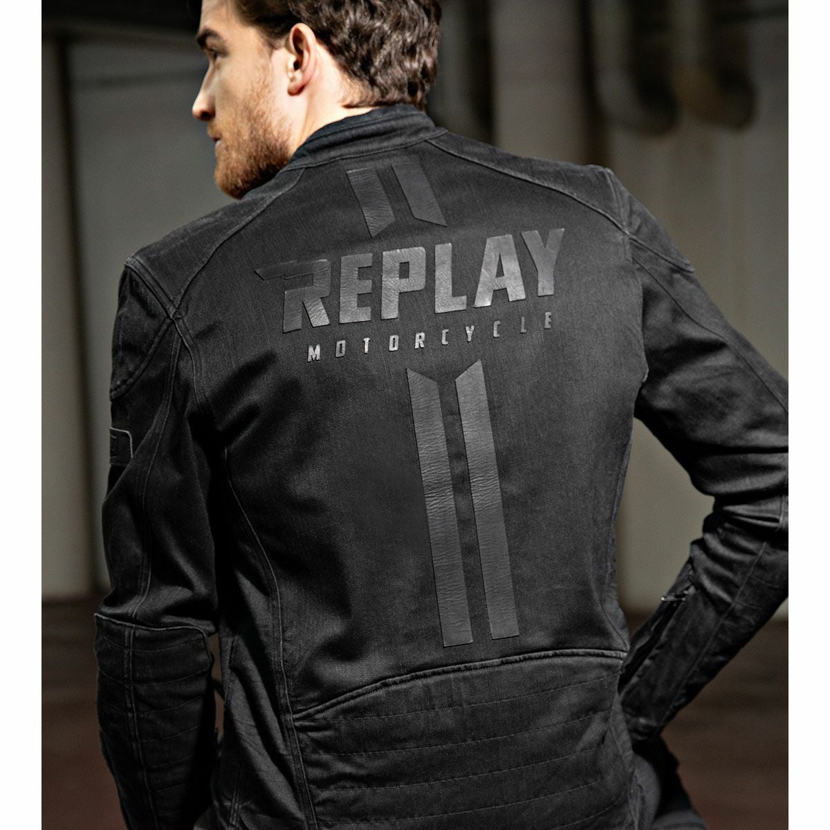 Replay｜ジャケット ONE｜ファブリック｜ブラック｜モデル着用