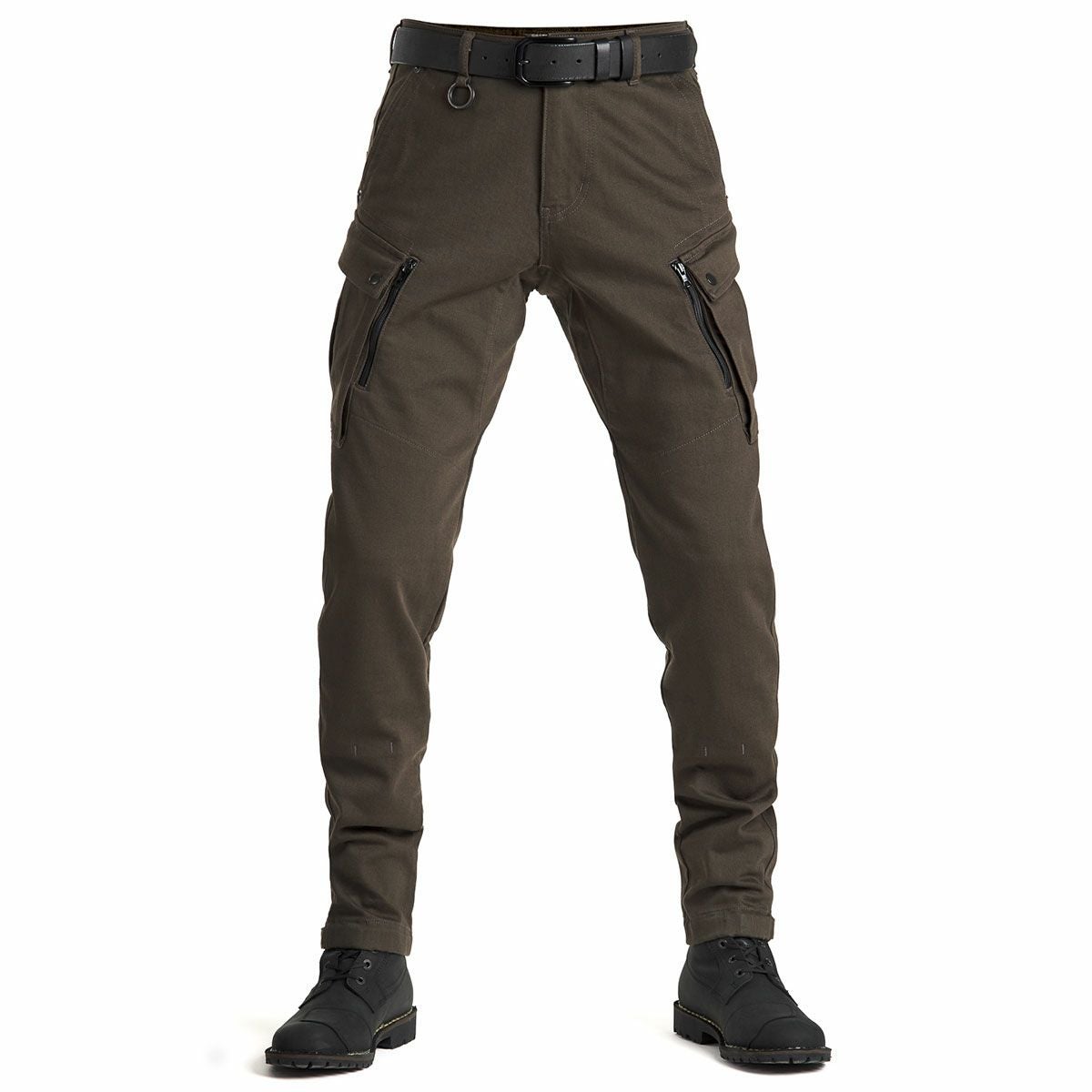 PANDO MOTO｜マーク ケヴ 02｜チノ・カーゴ｜カーキ｜モデル着用