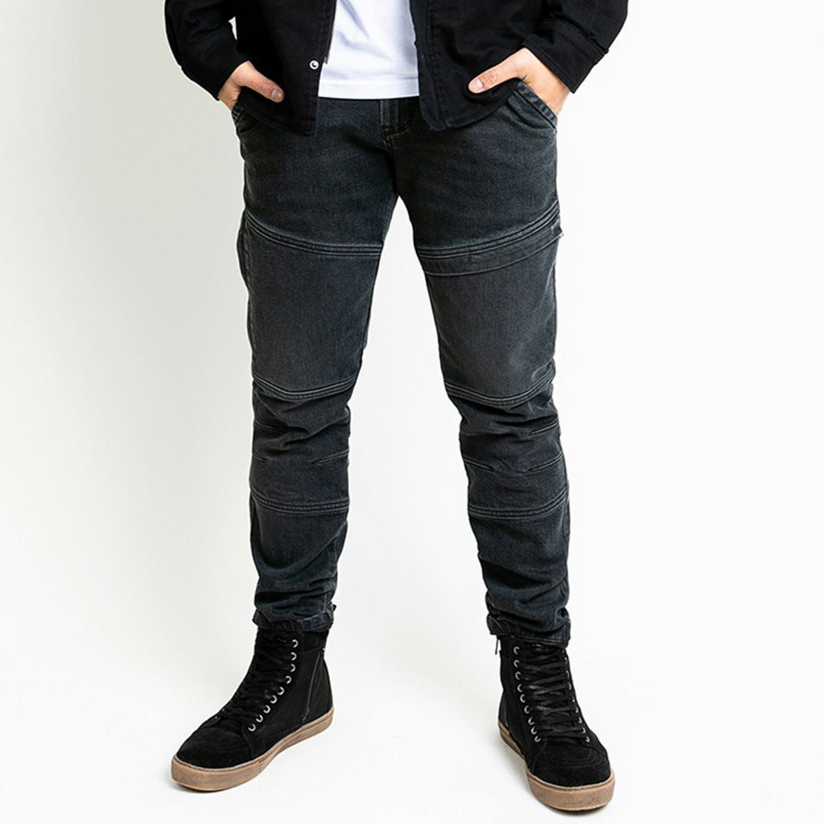 John Doe｜トロフィー モノ XTM ジーンズ｜デニム｜グレー｜モデル着用