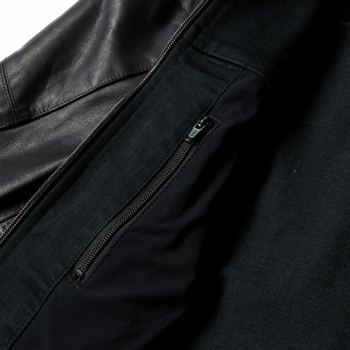 Replay｜REPLAY×DAINESE ハイパーコーデュラ ライディングジャケット｜ファブリック｜ブラック