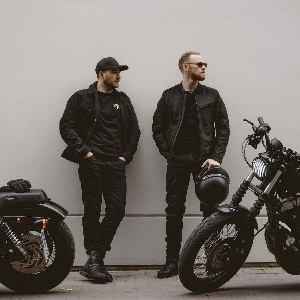 PANDO MOTO｜タタミ LT01｜レザー｜ブラック｜モデル着用