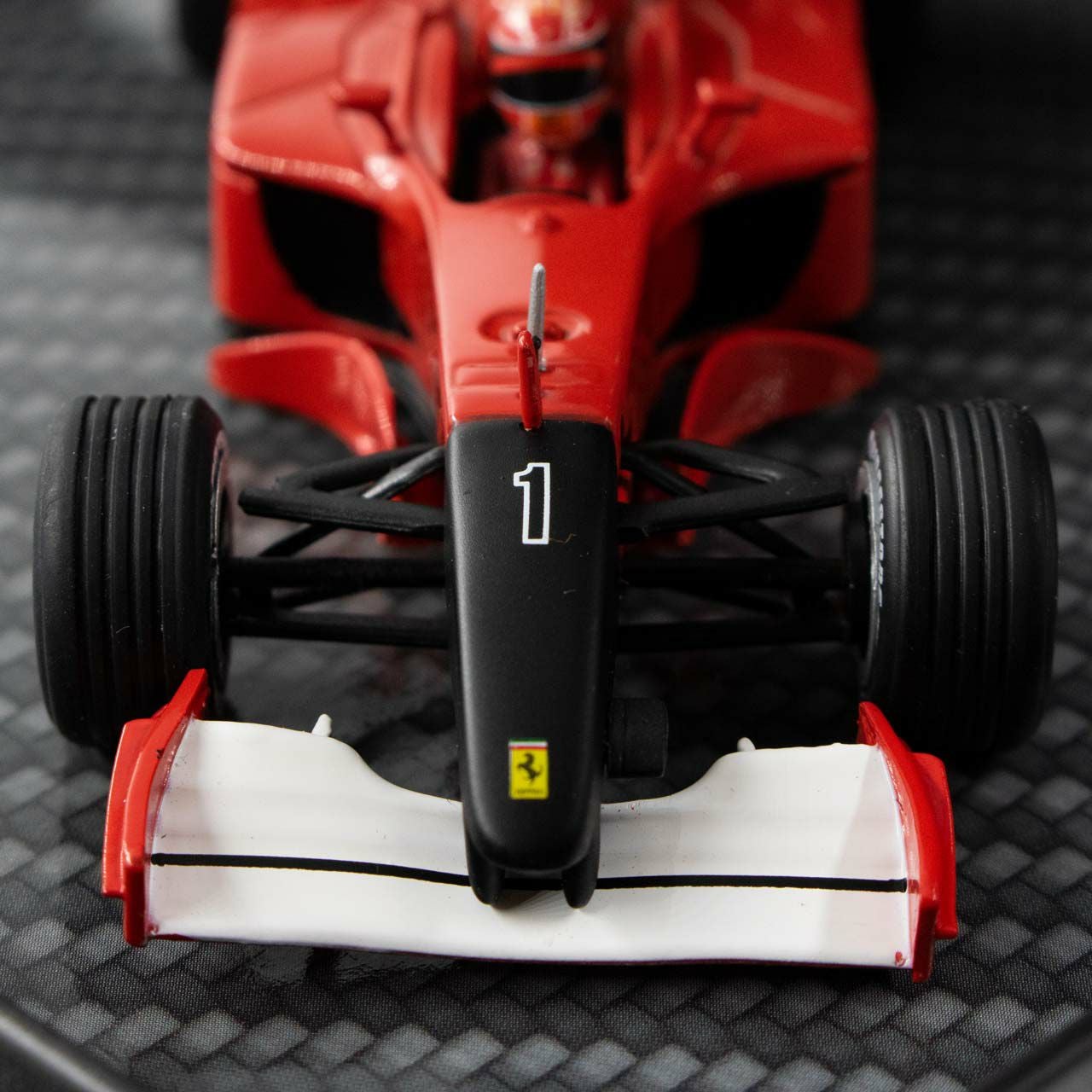 1/43 スケール ミハエル・シューマッハ フェラーリ F2001 イタリアGP