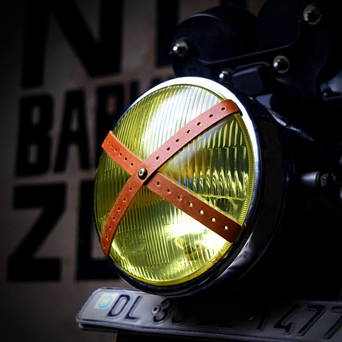 Trip Machine｜ヘッドライト X パーフォレイテッド｜その他雑貨｜ヴィンテージタン