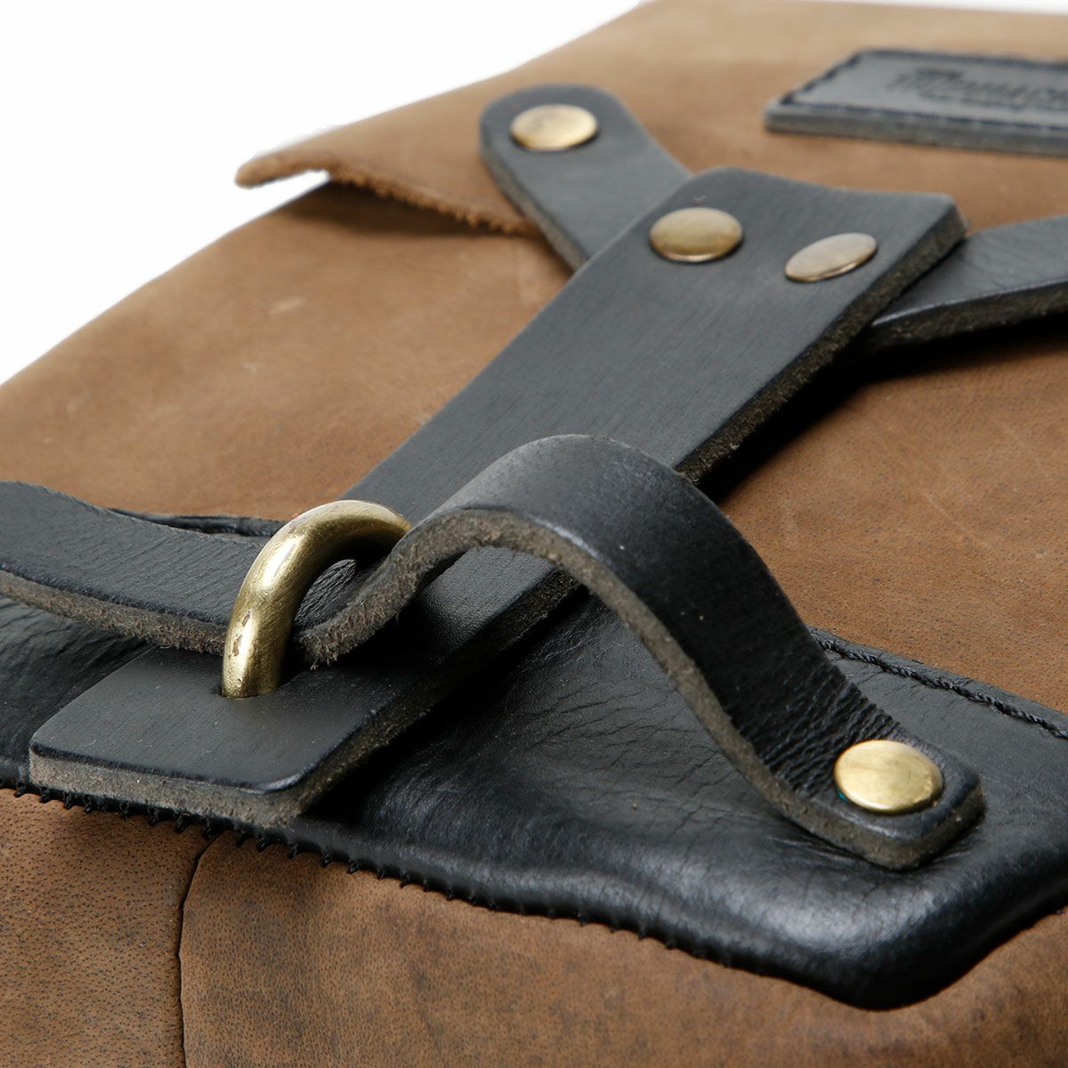 Trip Machine｜サイ バッグ｜レッグバッグ｜タバコブラウン