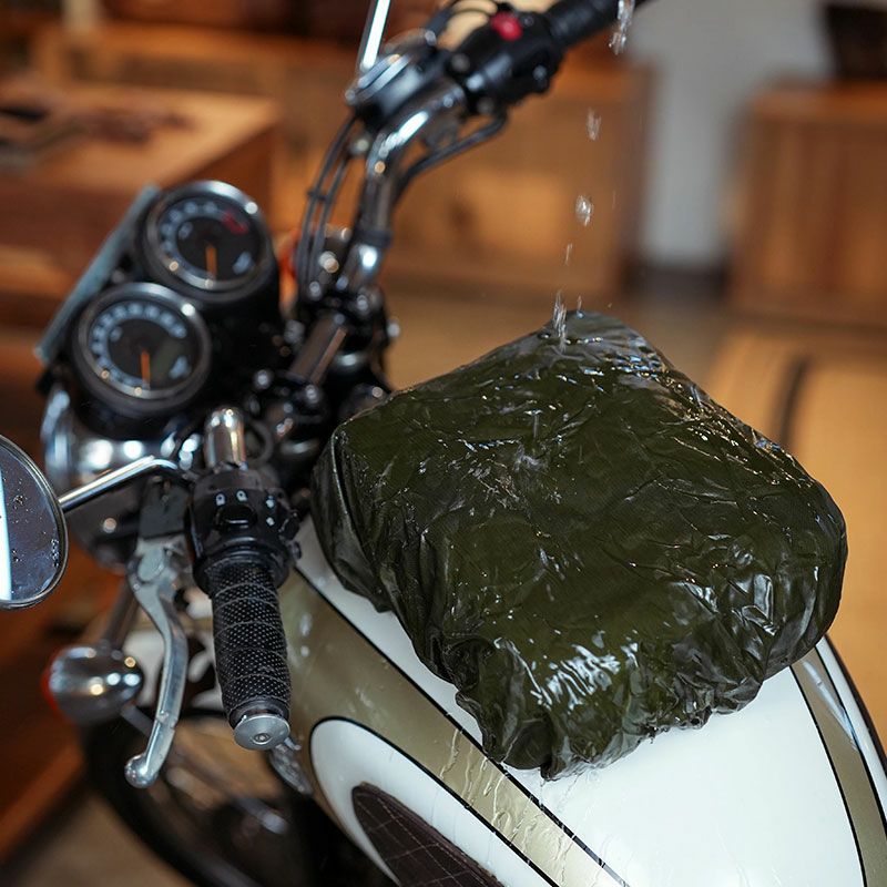 Trip Machine｜タンク＆テール バッグ｜タンクバック｜タバコ｜使用イメージ