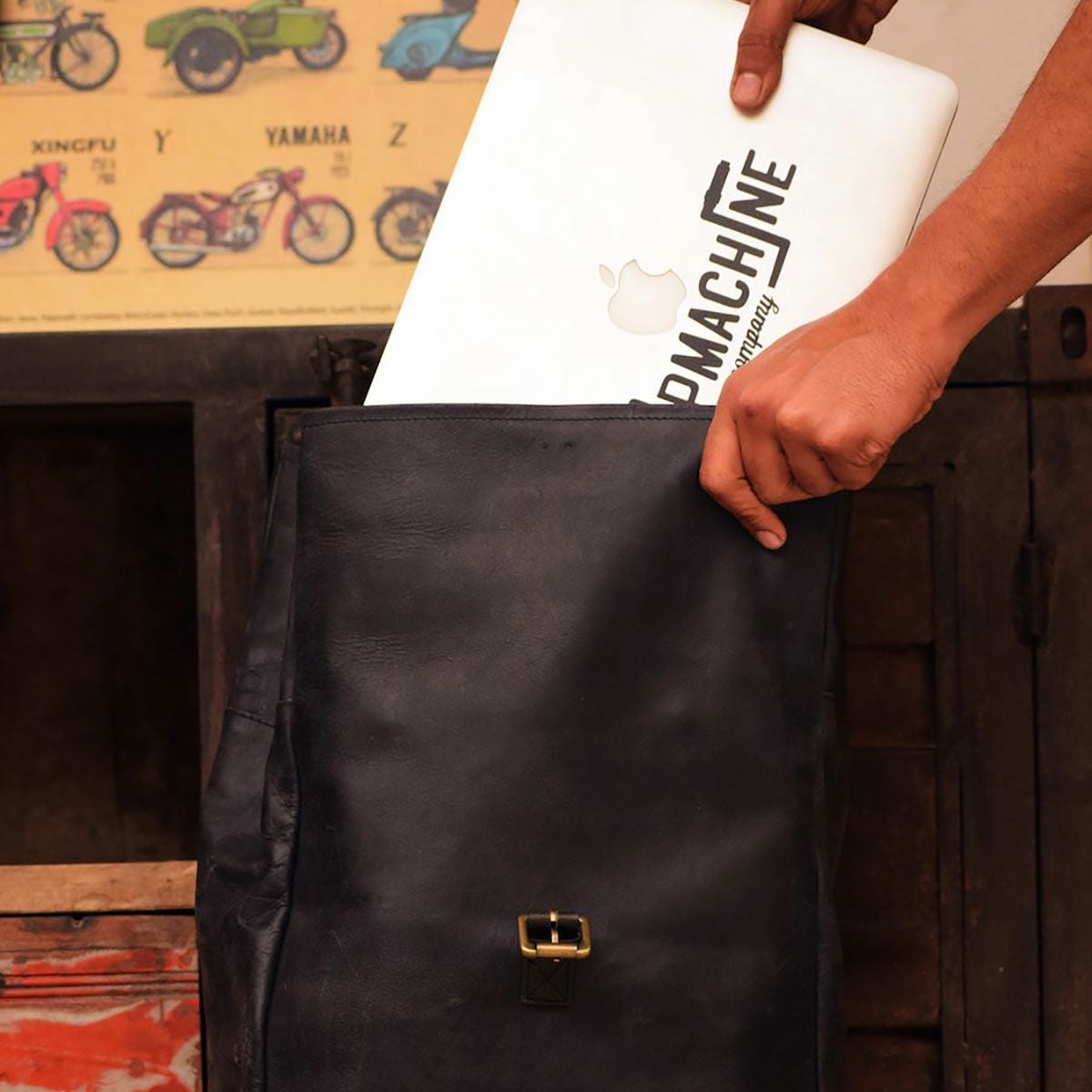 Trip Machine｜バックパック パニア｜ブラック｜使用イメージ