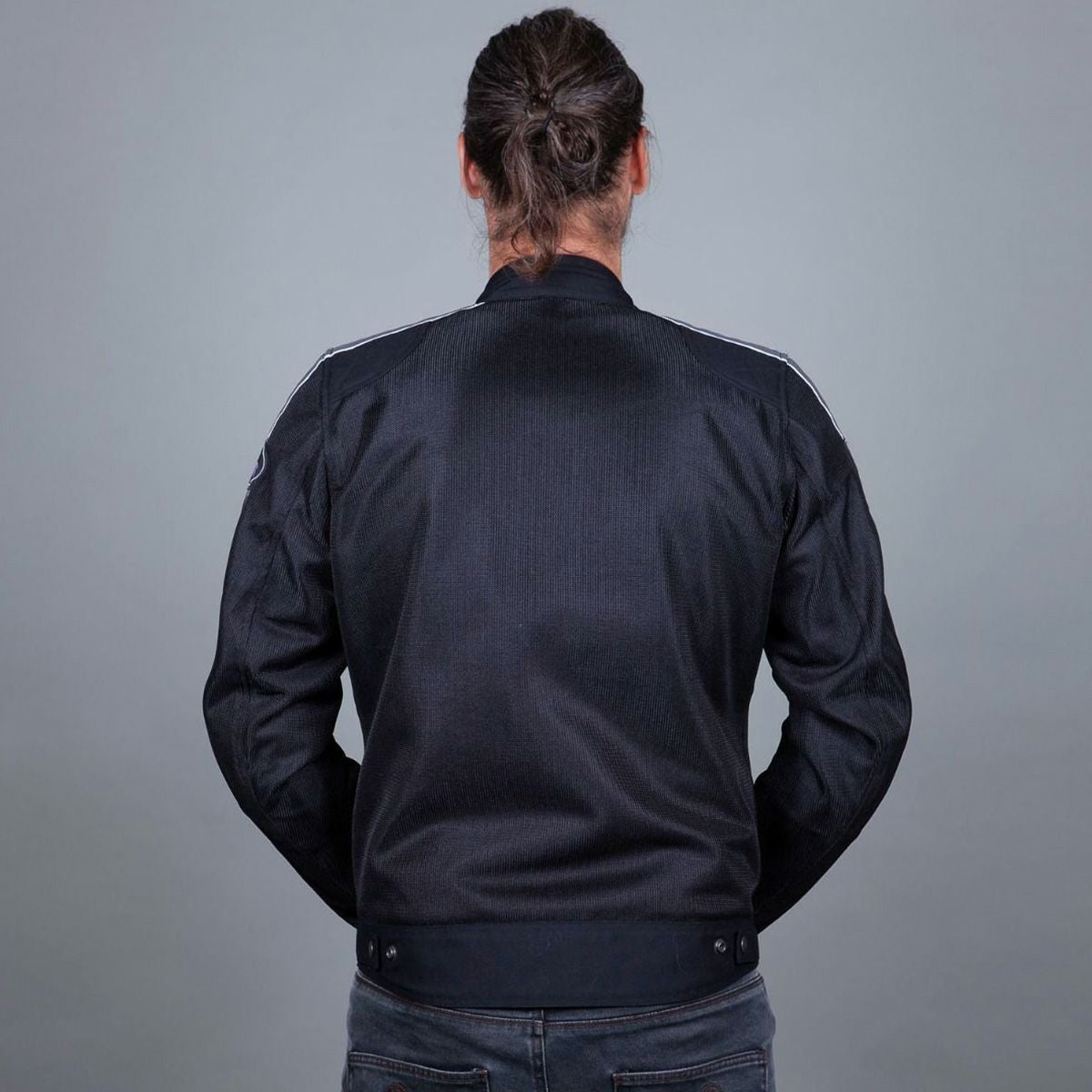 helstons｜ペース メッシュ ジャケット｜アウター｜ブラック｜モデル着用