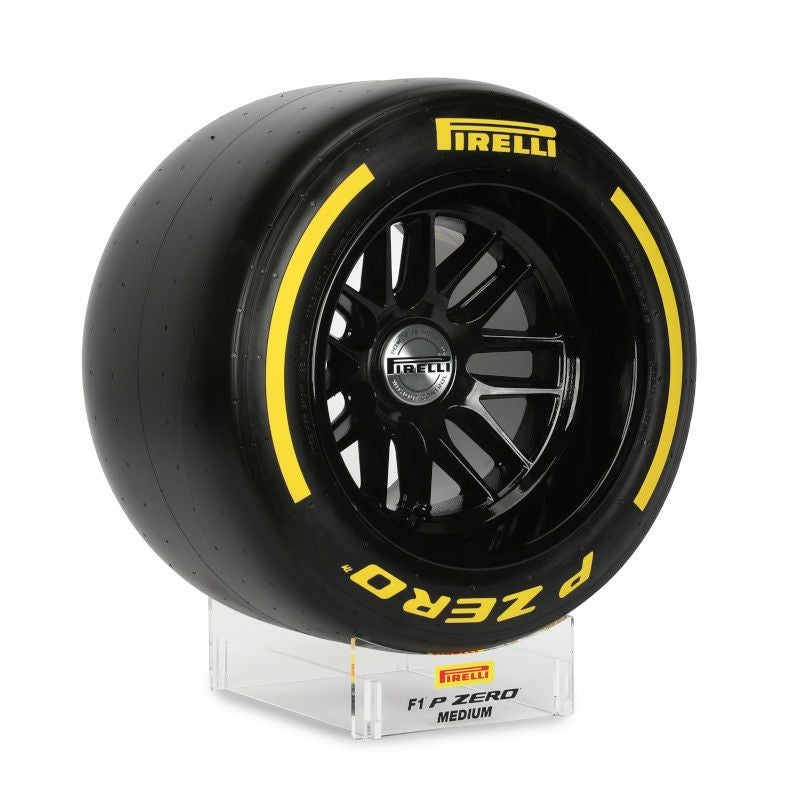 PIRELLI｜1/2スケール ピレリ P Zero F1タイヤ｜その他雑貨｜イエロー