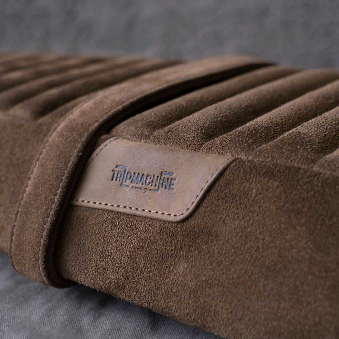 Trip Machine｜スエード ツーリング シート for ロイヤル・エンフィールド インターセプター650 / GT650｜その他雑貨｜タバコ｜使用イメージ