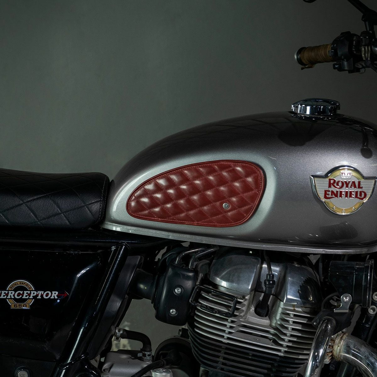 Trip Machine｜タンクパッド レザー ダイアモンド｜その他雑貨｜チェリーレッド｜使用イメージ