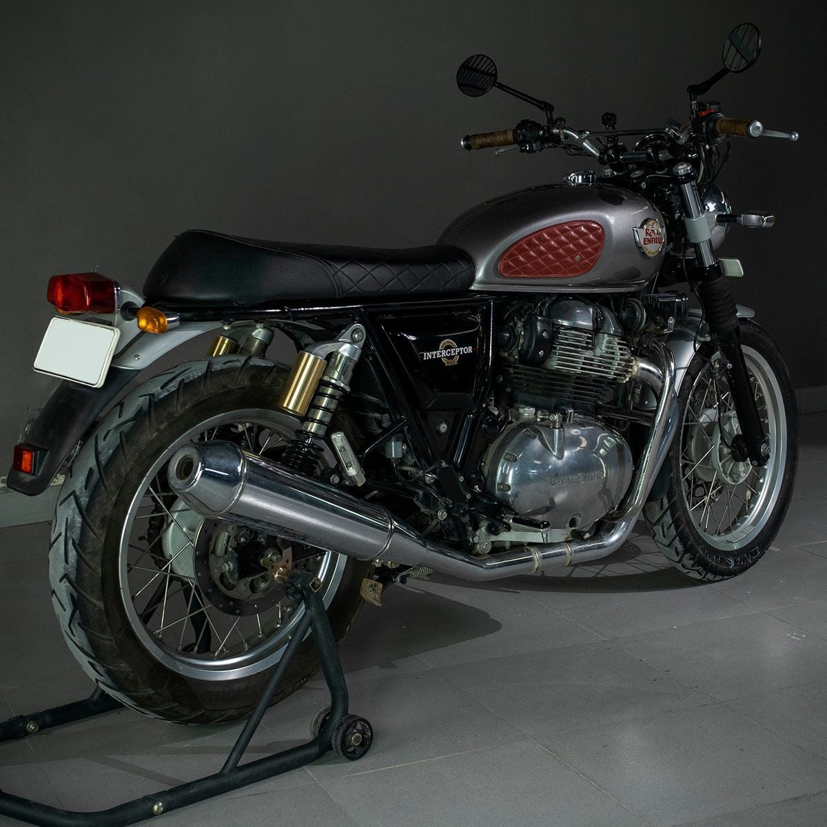 Trip Machine｜タンクパッド レザー ダイアモンド｜その他雑貨｜チェリーレッド｜使用イメージ