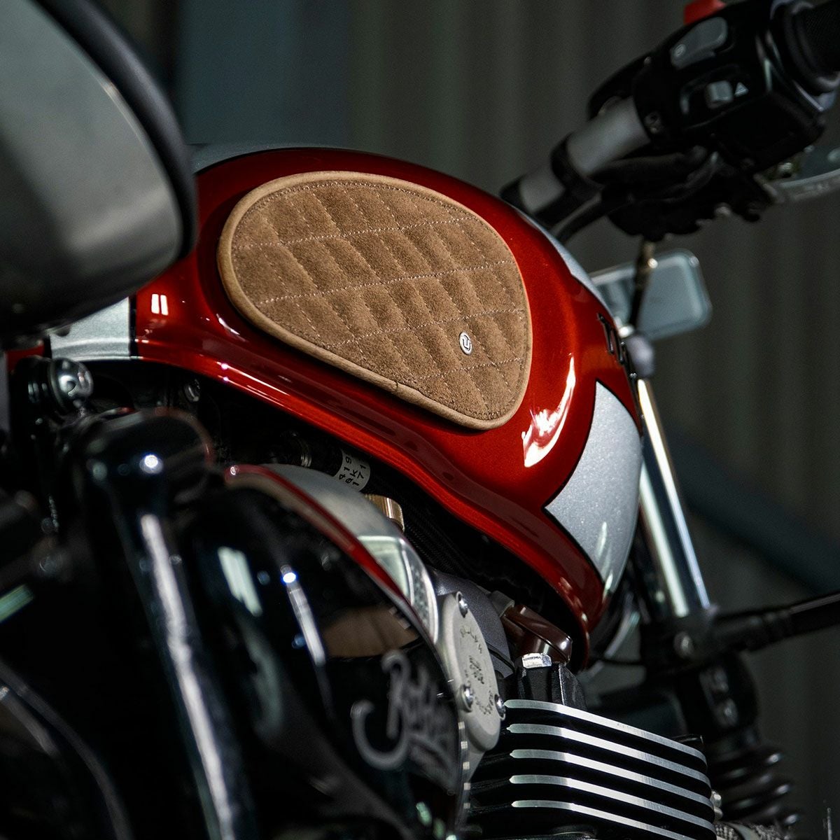 Trip Machine｜タンクパッド スエード ダイアモンド｜その他雑貨｜タバコ｜使用イメージ