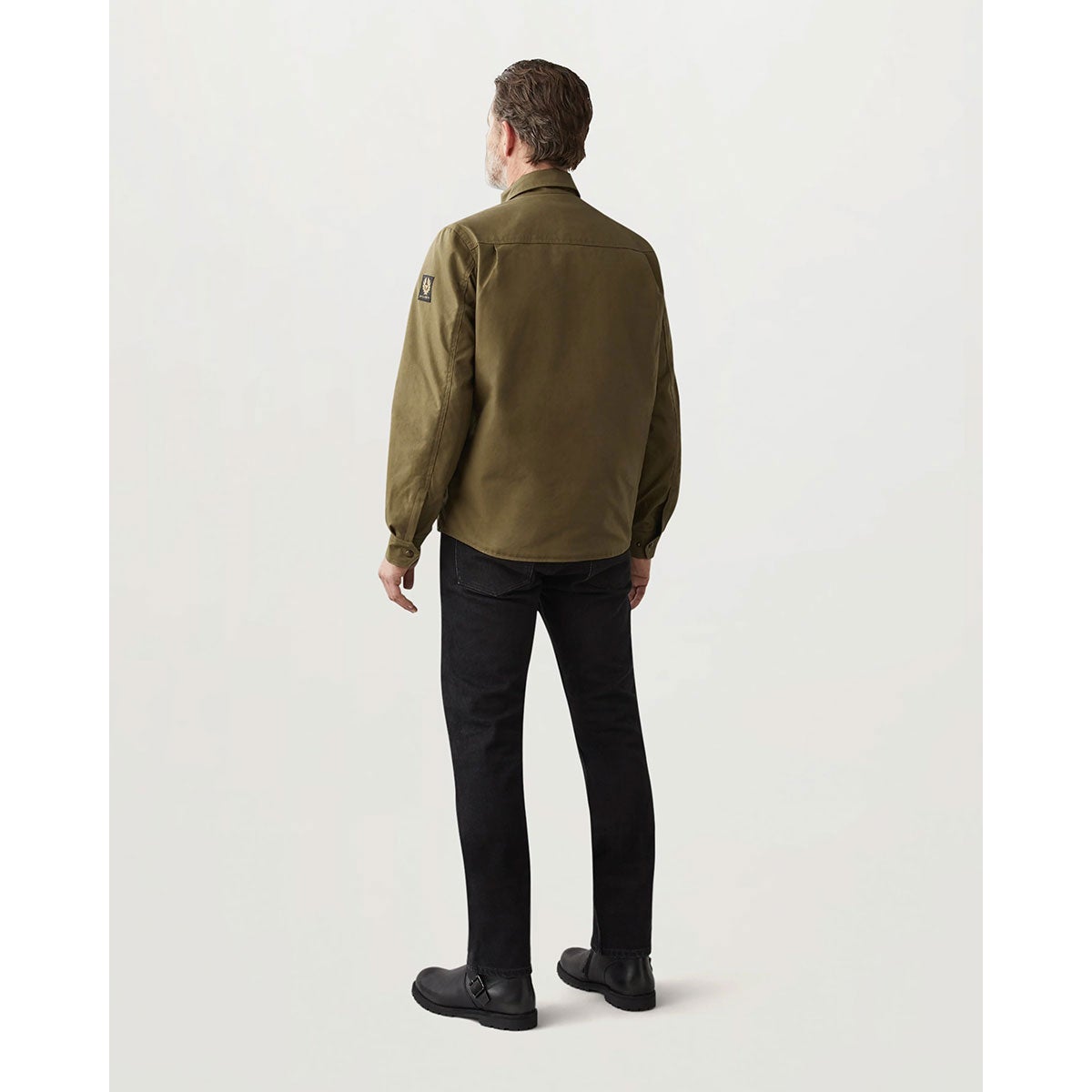 BELSTAFF｜マンション モーターサイクル シャツ｜ファブリック｜ベルスタッフオリーブ｜モデル着用
