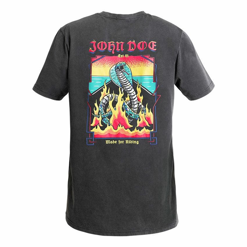 John Doe｜”スネークオンファイア” Tシャツ｜