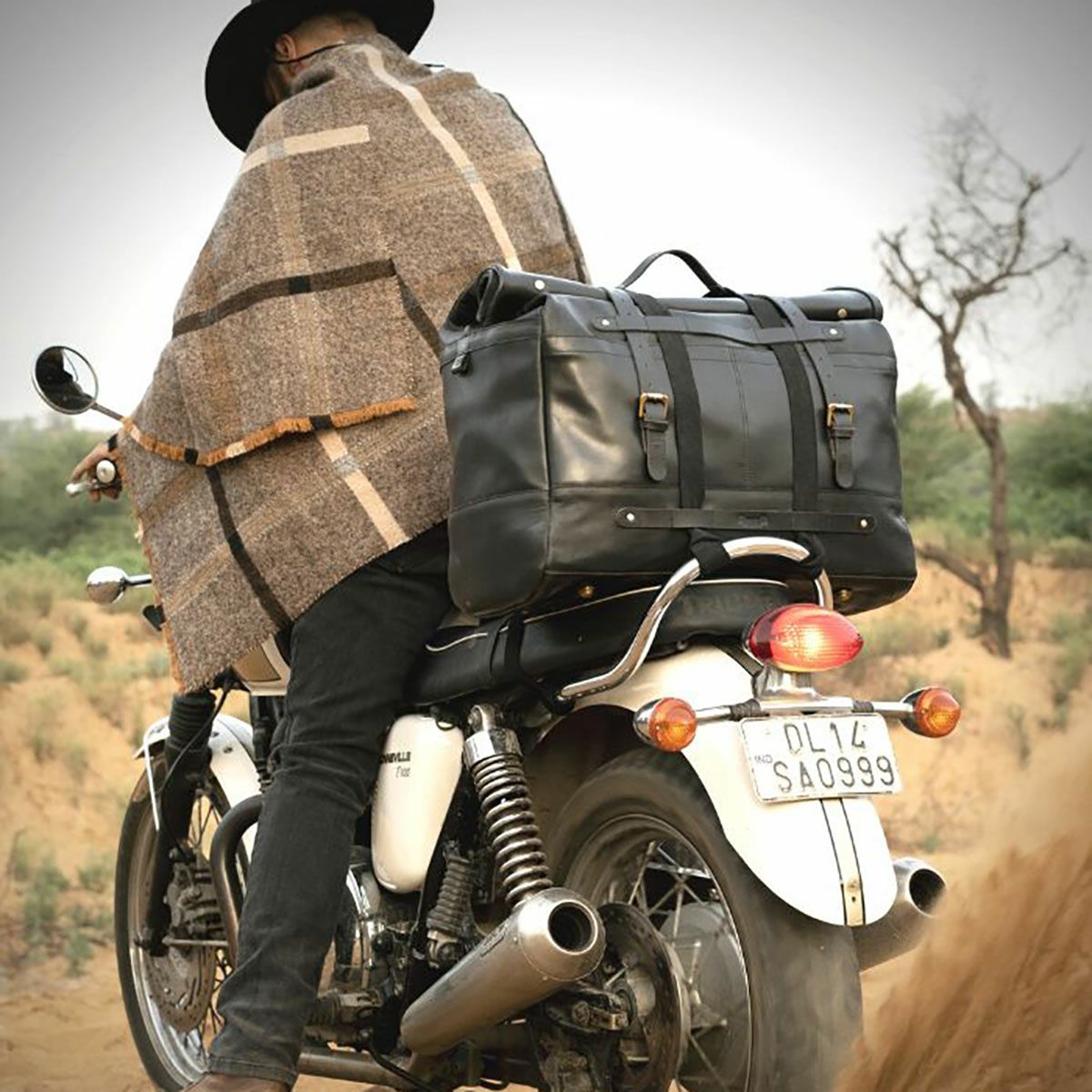 Trip Machine｜アウトロー ローグ ダッフル バッグ｜その他バッグ｜クラシックブラック｜使用イメージ