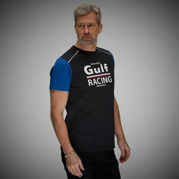 GULF｜ガルフ レーシング Tシャツ｜ネイビーブルー｜モデル着用