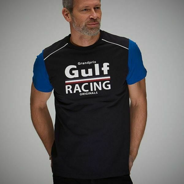 GULF｜ガルフ レーシング Tシャツ｜ネイビーブルー｜モデル着用