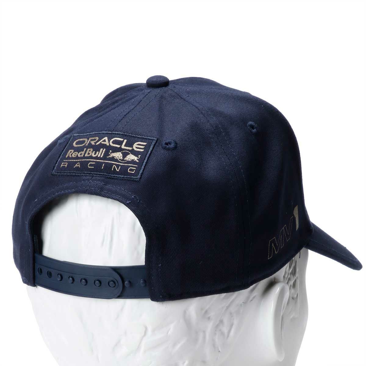 Red Bull Racing｜レッドブルレーシング チーム マックス・フェルスタッペン ウィナーズ キャップ 2022｜帽子｜ネイビー｜着用