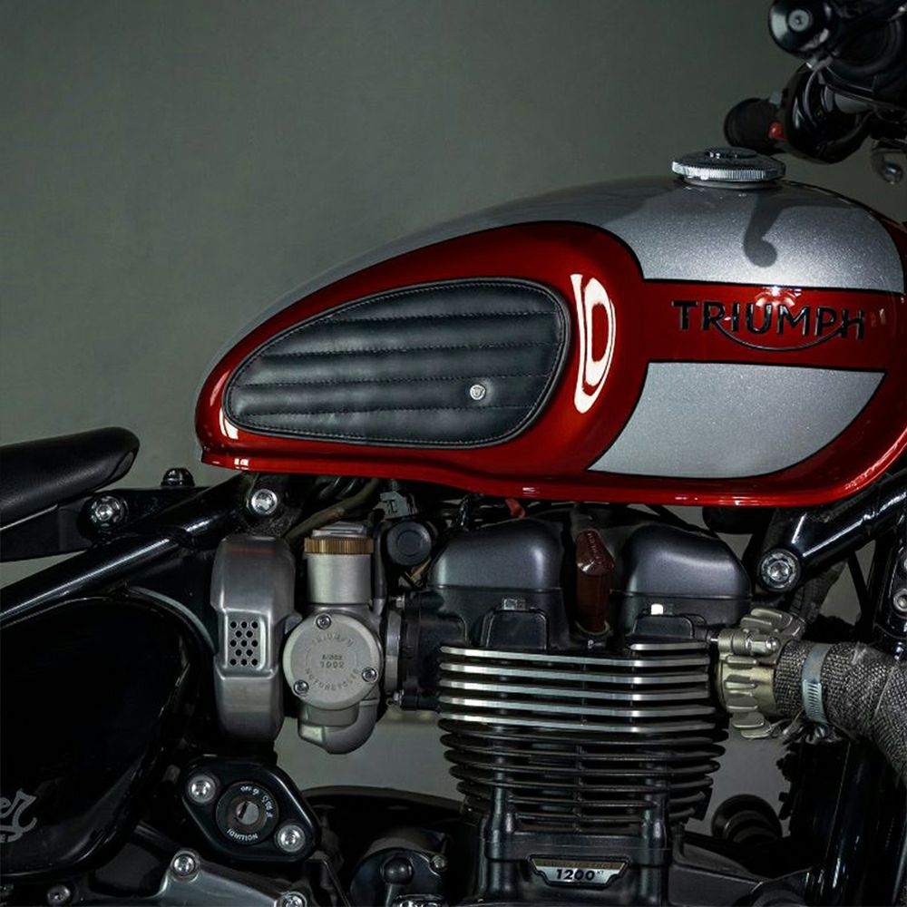 Trip Machine｜タンクパッド レザー クラシック ストライプ｜その他雑貨｜ブラック｜使用イメージ