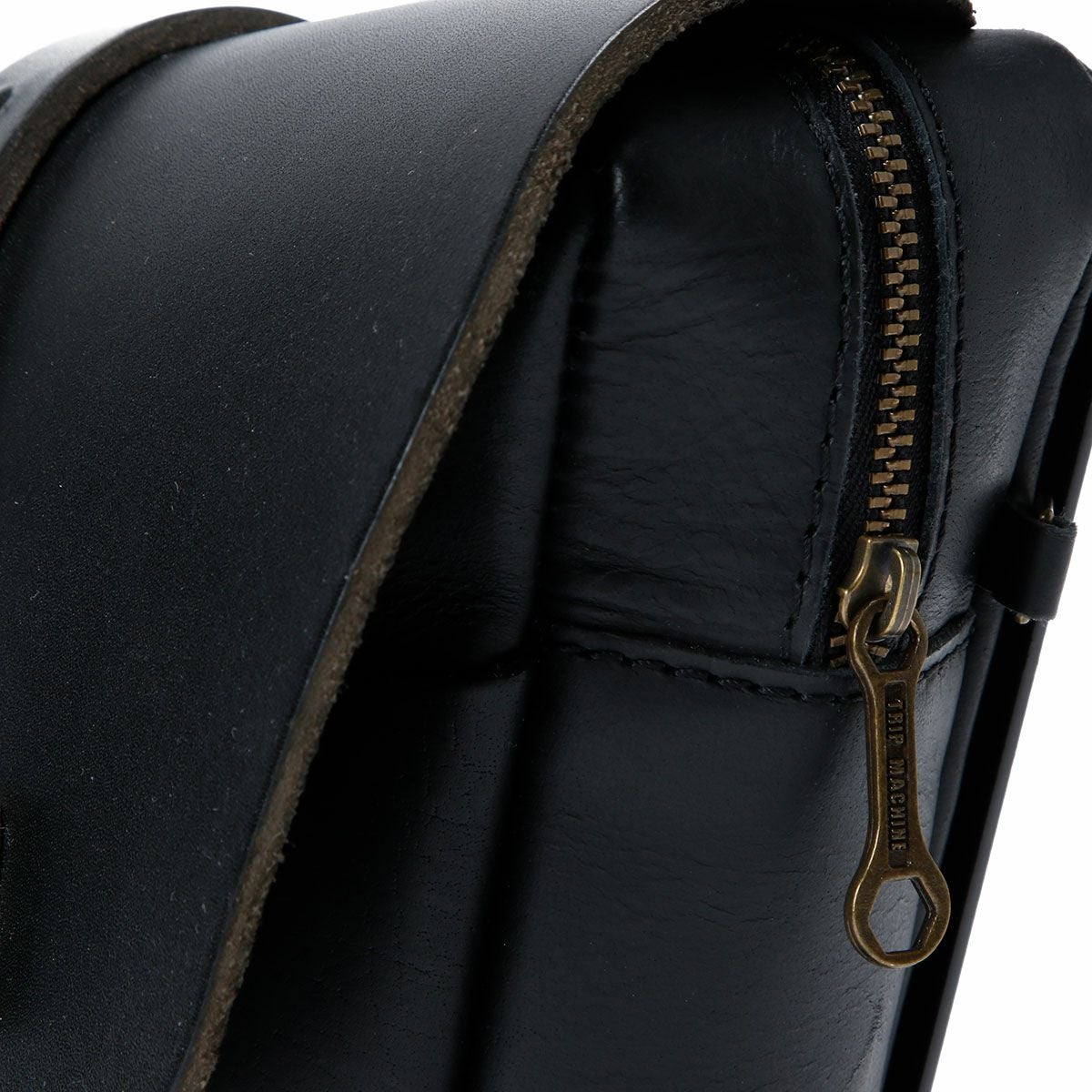 Trip Machine｜ウィングマン サイド パネル｜サイドバッグ｜ブラック