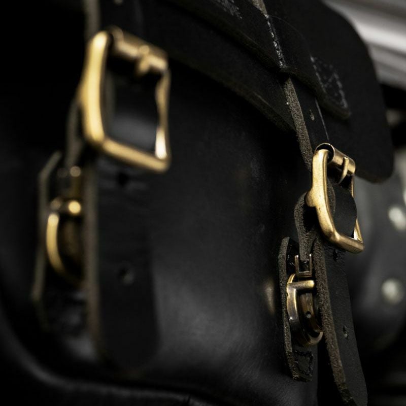 Trip Machine｜ウィングマン サイド パネル｜サイドバッグ｜ブラックTrip Machine｜ウィングマン サイド パネル｜サイドバッグ｜ブラック｜使用イメージ