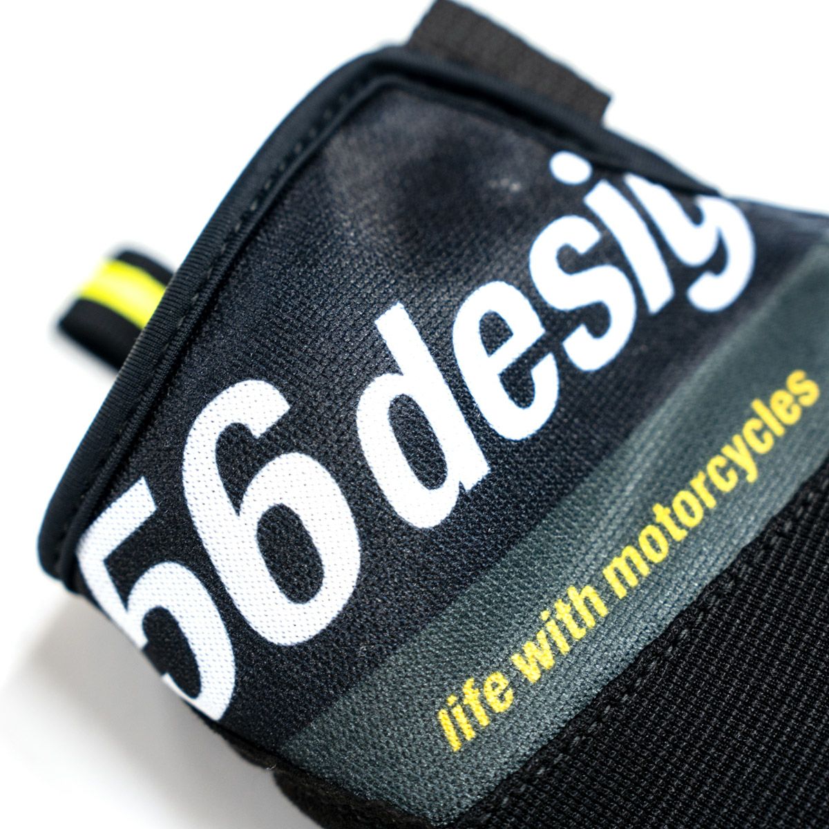 56design｜スラッシュ グローブ｜3シーズン｜ブラック