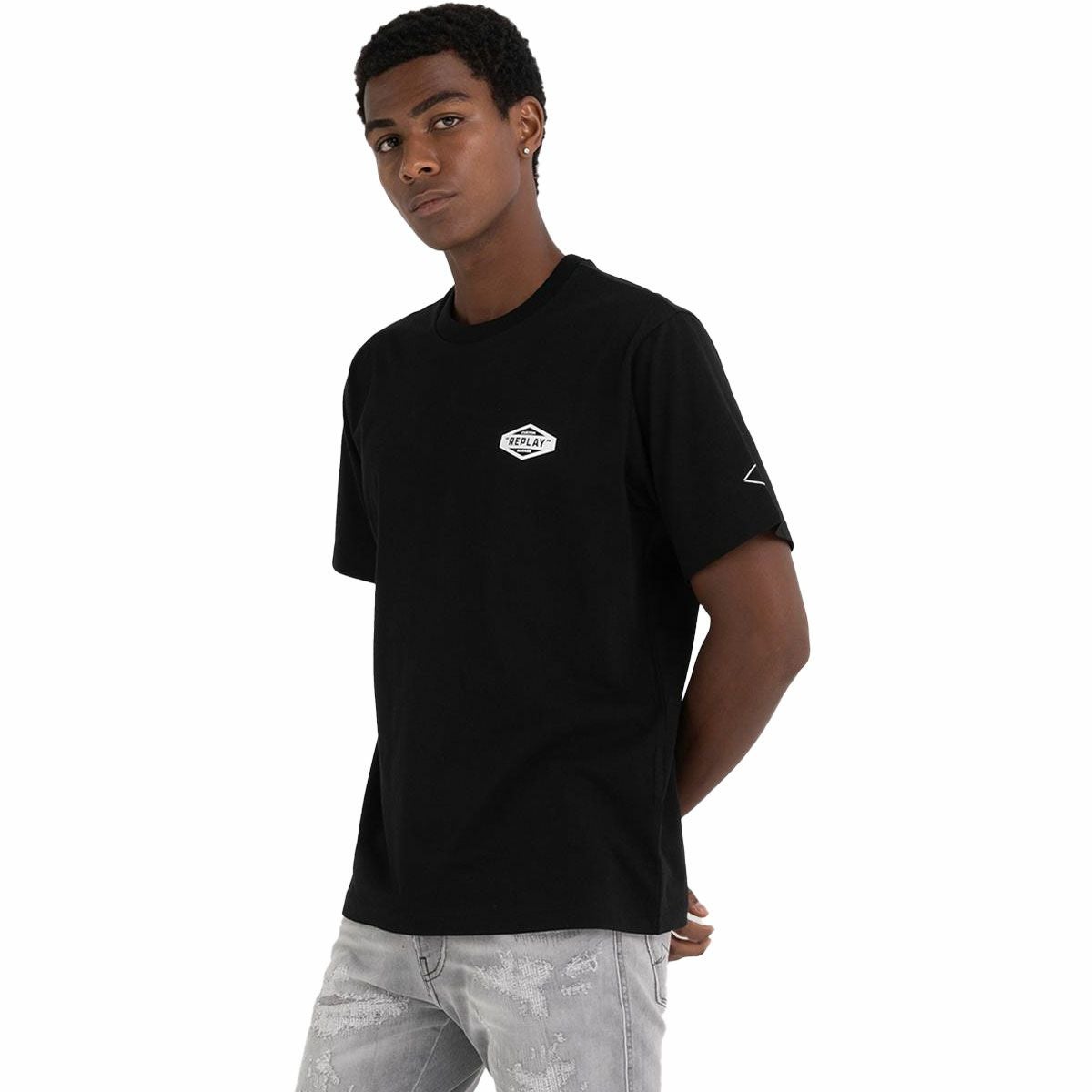 Replay｜カスタム プリントジャージ Tシャツ｜ブラック｜モデル着用