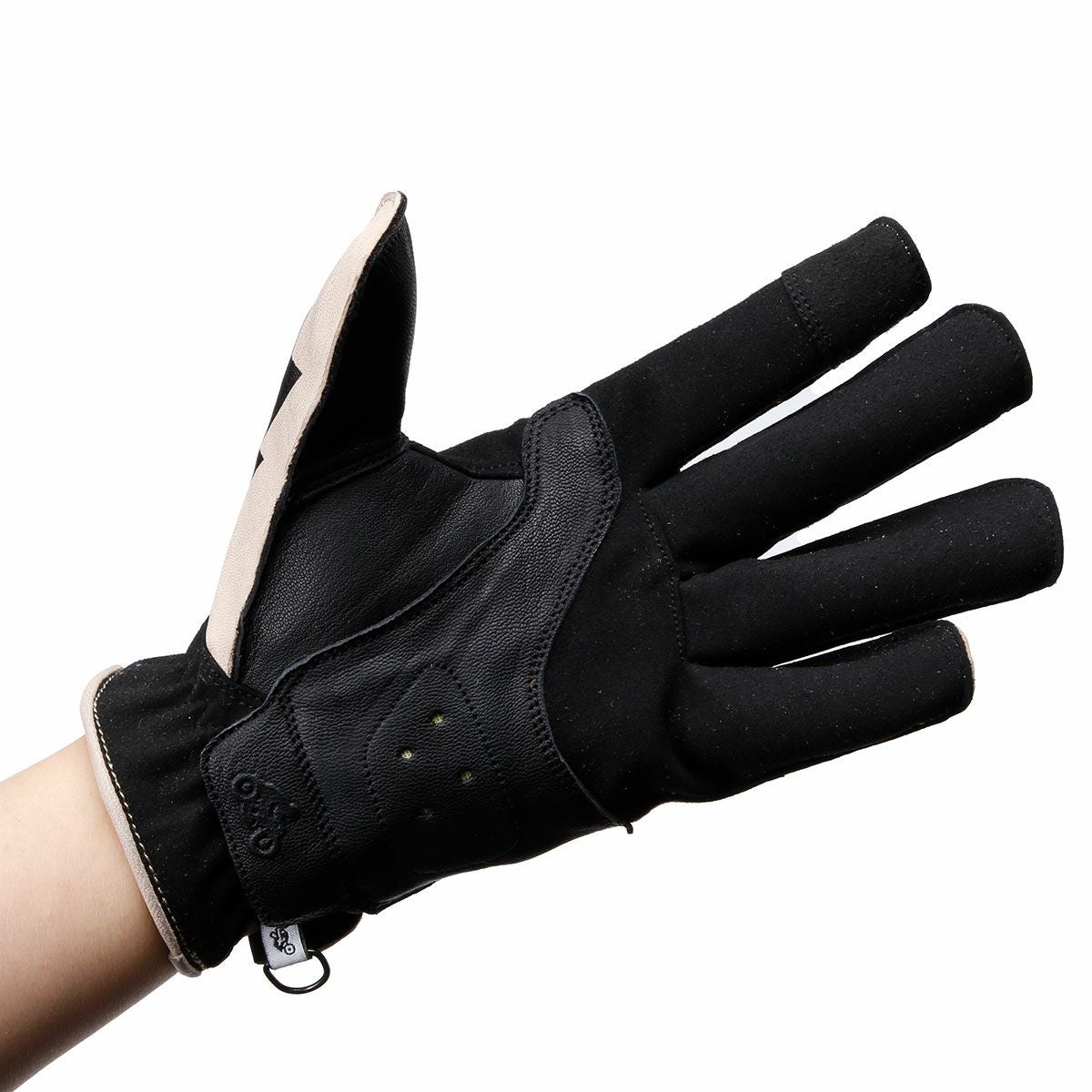 helstons｜デトゥール グローブ｜3｜モデル着用｜ブラック｜モデル着用