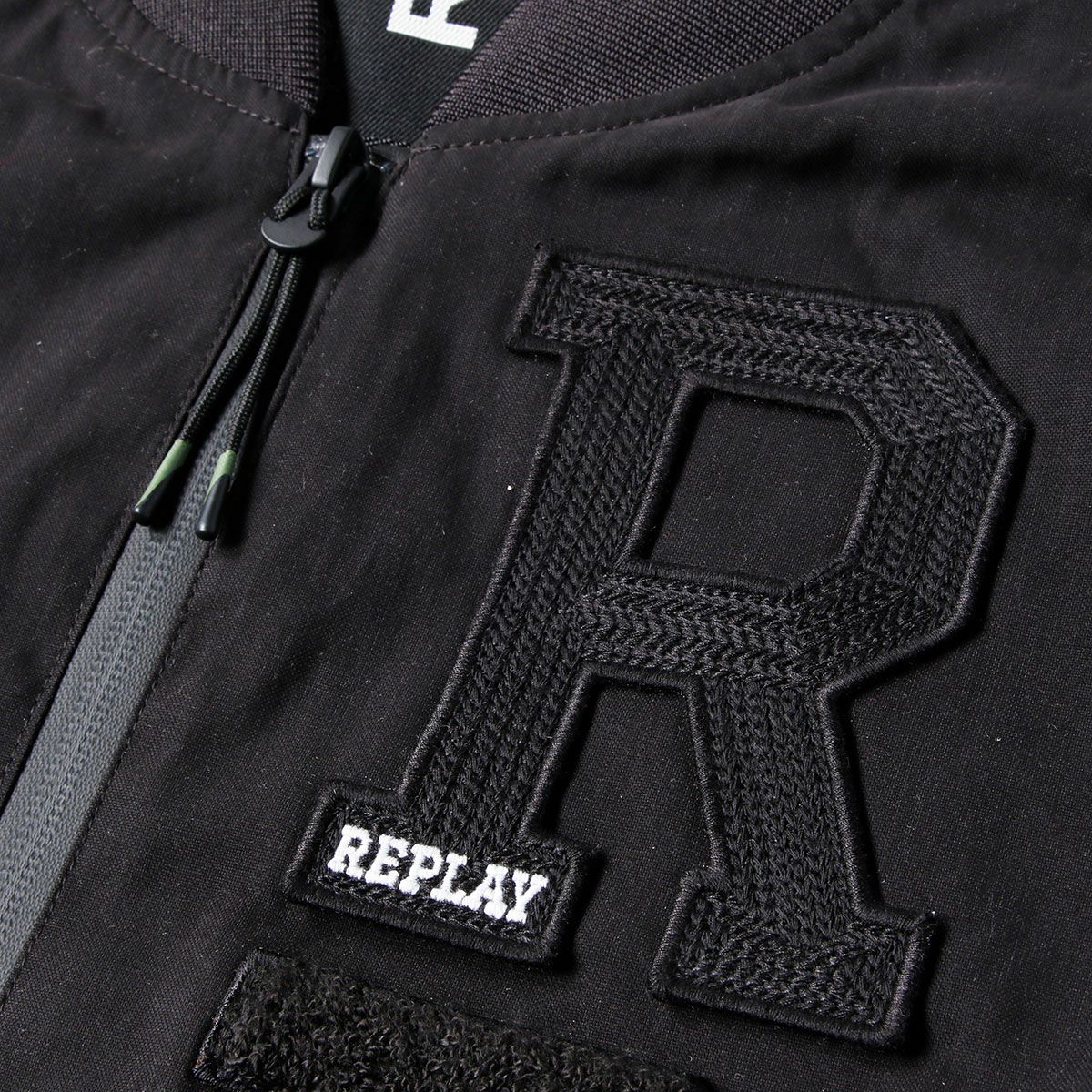 Replay｜フルジップ ボンバージャケット ウィズ アップリケ｜ファブリック｜ブラック