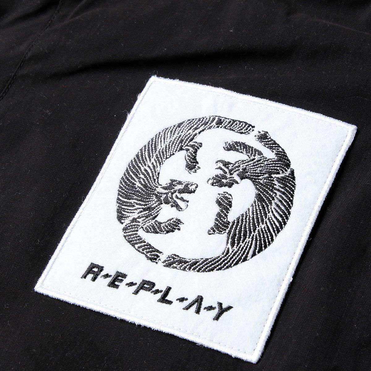 Replay｜フルジップ ボンバージャケット ウィズ アップリケ｜ファブリック｜ブラック