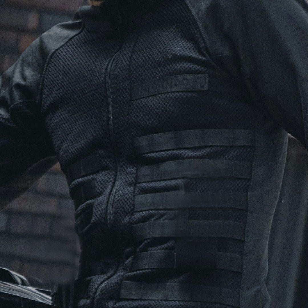 PANDO MOTO｜コマンドー UH｜アンダーウェア｜ブラック｜モデル着用