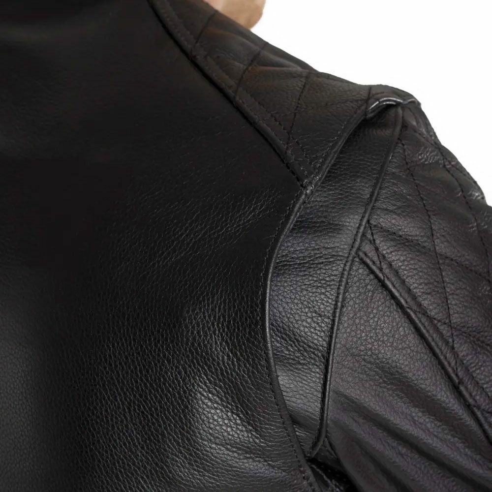 PANDO MOTO｜ツイン レザー ジャケット｜ブラック｜モデル着用